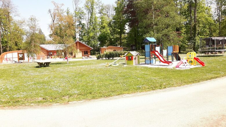 Les Roulottes de La Champagne Campground