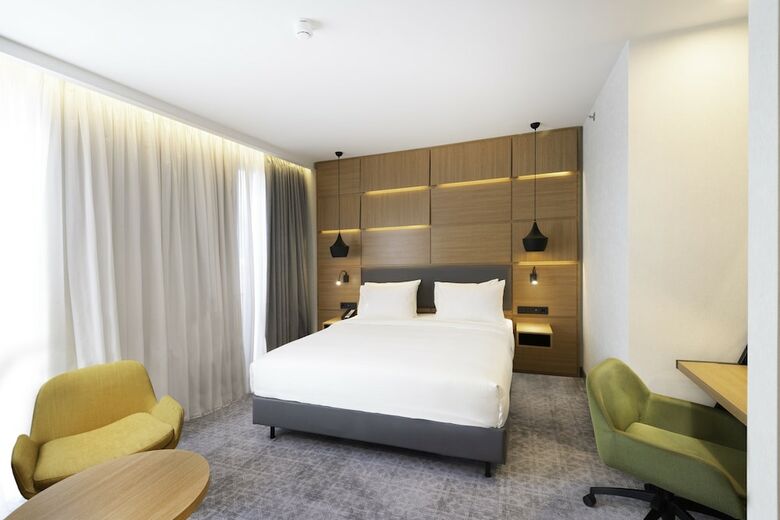 Hotel Holiday Inn Yerevan - Republic Square