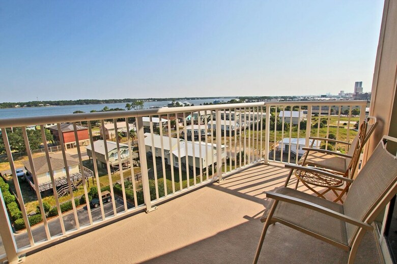 Crystal Tower 601 By Youngs Suncoast