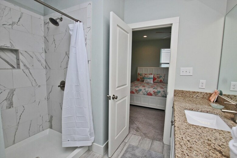 Nautical Breeze At Romeo Beach By Youngs Suncoast