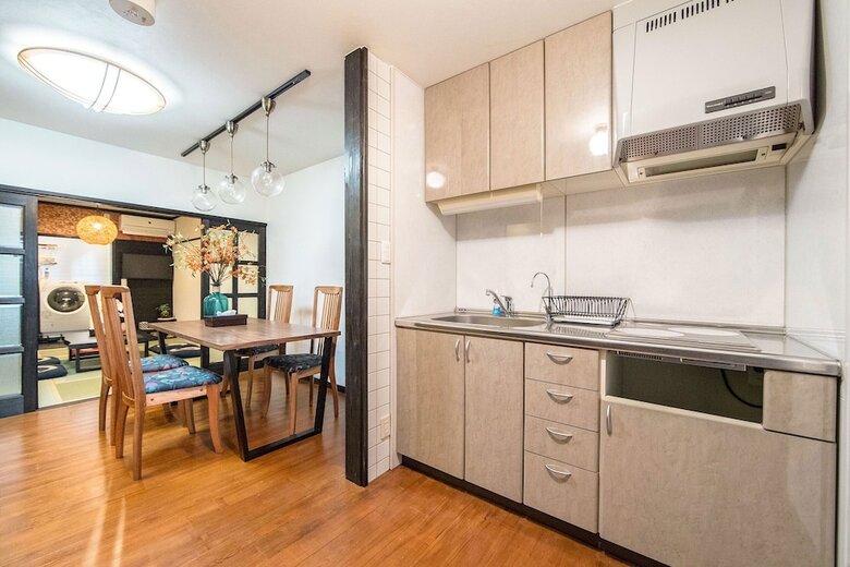 Osaka Zebrahouse Morinomiya
