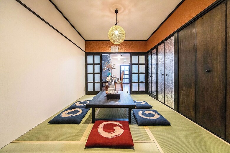 Osaka Zebrahouse Morinomiya