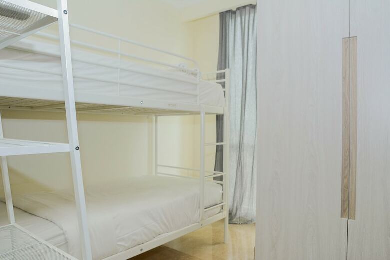 Modern And Functional 2br Menteng Park Apartment
