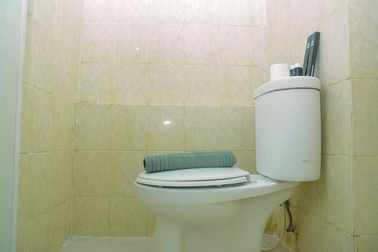 Comfy Studio Apartment At Grand Emerald Gading Nias Residences