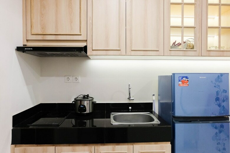 Cozy And Comfy 1br At Roseville Apartment