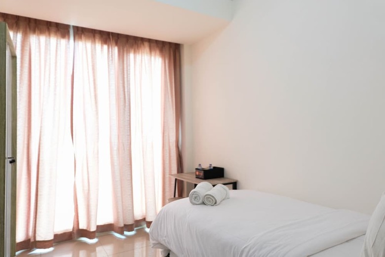 Cozy And Minimalist Studio Apartment @ Tree Park Bsd
