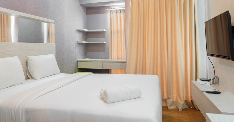 Comfy And Cozy Studio Akasa Pure Living Apartment