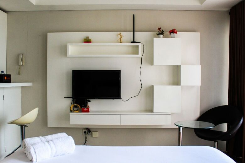 Comfy Studio Apartment At Bintaro Plaza Residence