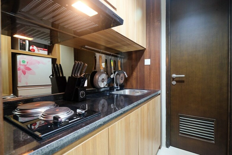 Modern And Good 2br Mustika Golf Apartment