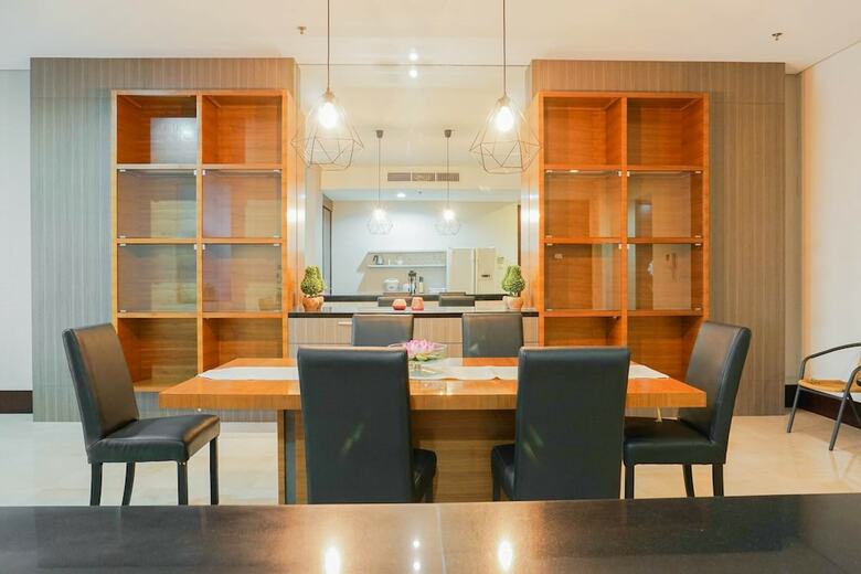 Exclusive And Spacious 3br Apartment At Pearl Garden