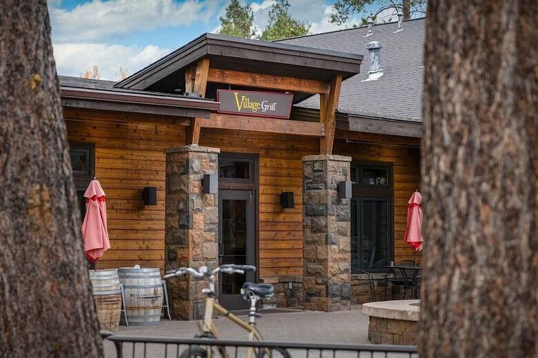 Tamarack Lane 8 By Village Properties At Sunriver
