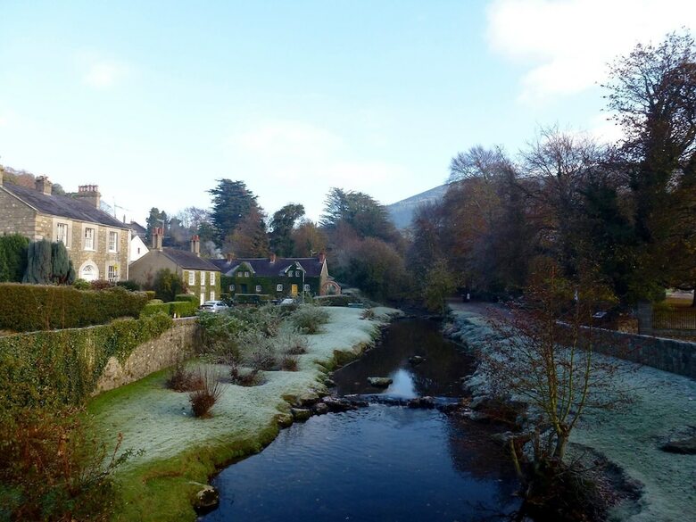 Charming 2-bed 2-bath Cottage In Rostrevor