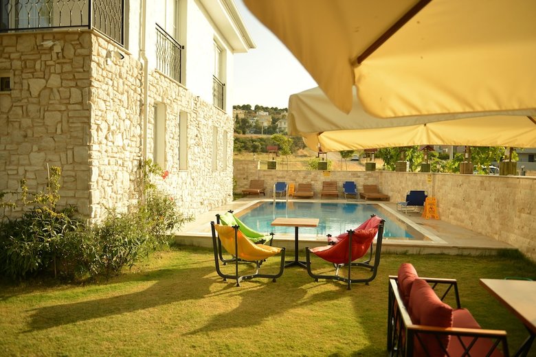 Village Farm Boutique Hotel