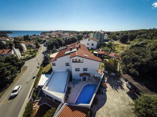 Apartments Villa Holiday