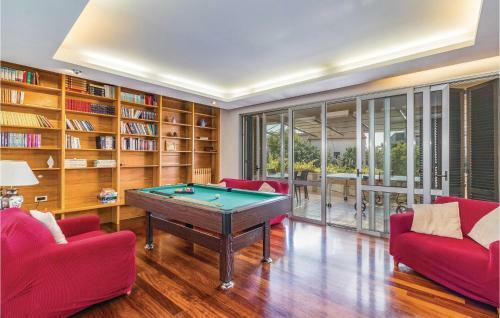 Holiday Home Pula 25