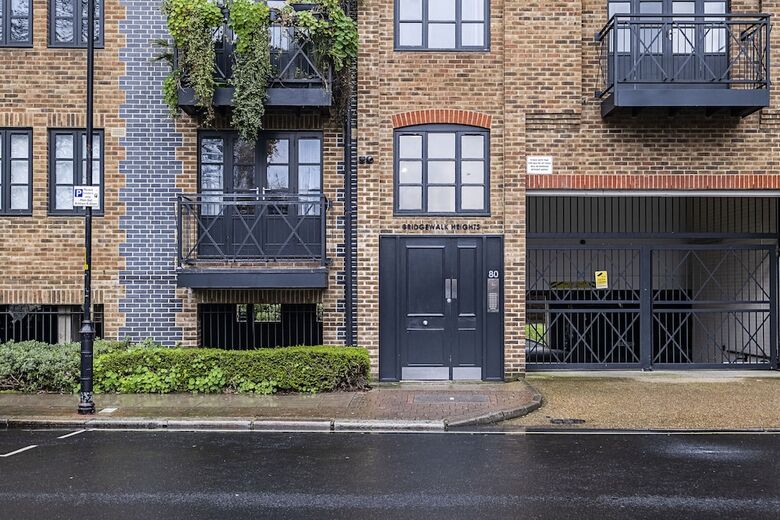 Bridgwalk Apartment By Flexystays