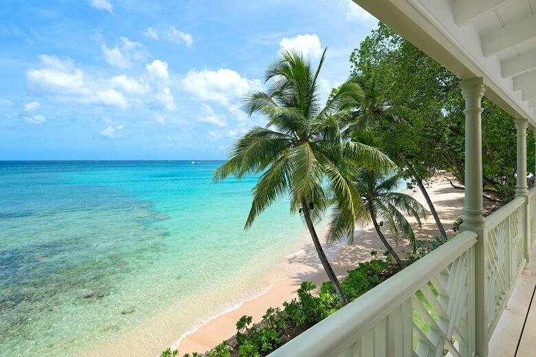 Villa Hemingway House Blue Sky Luxury