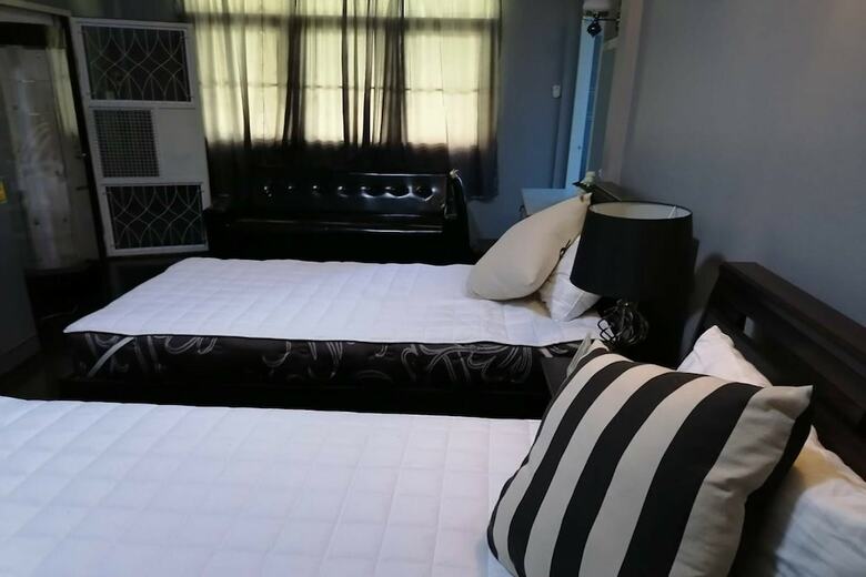 Hotel Oyo 857 42 Loft Bed And Breakfast