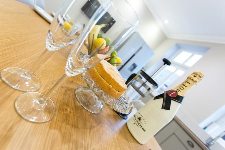 Luxury Townhouse 350 Yds From Racecourse