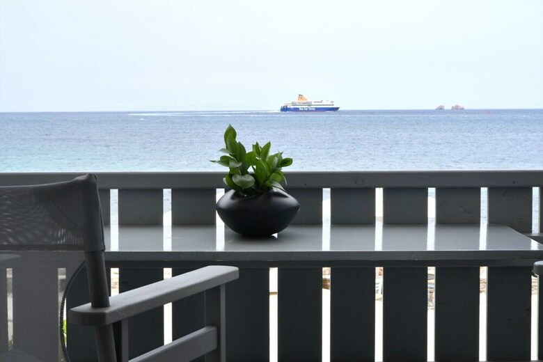 Parikia's Seaside House