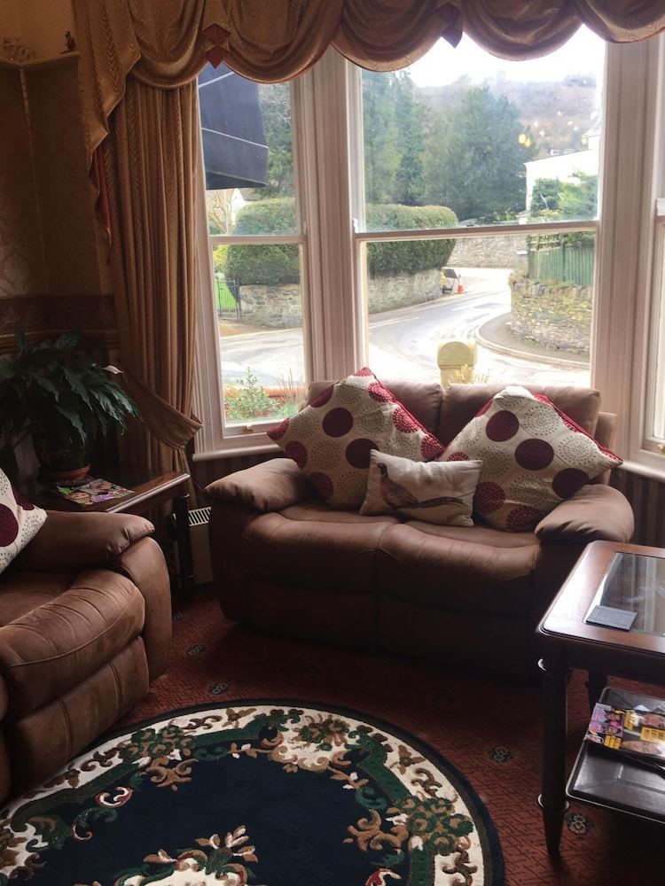 Hotel Hillcrest Guest House