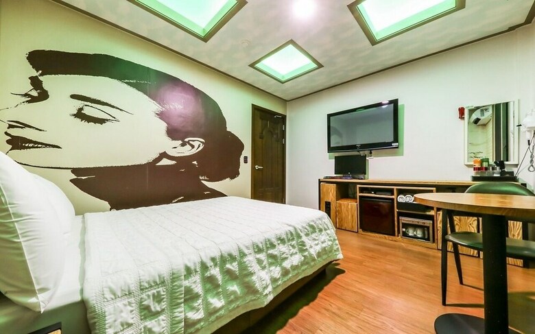 Seocheon Taxi Hotel