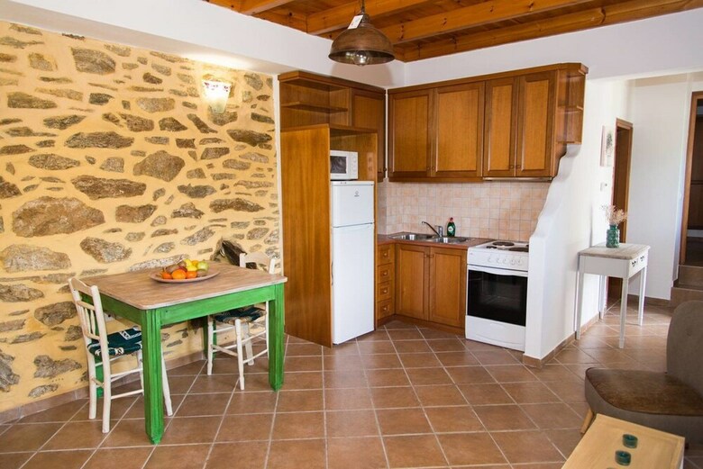 Apartamento Agrilos Live Ree Partment - Sleeps 2