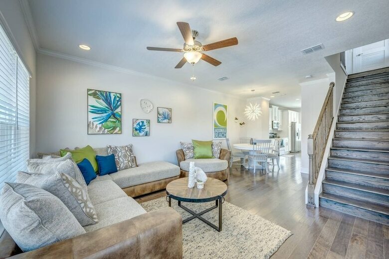 Villa Beach Escape One - Luxury Townhome