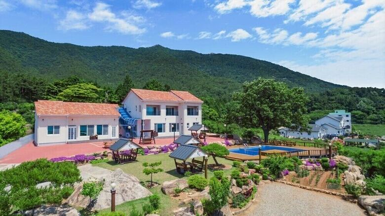 Apartamentos Famile Pension