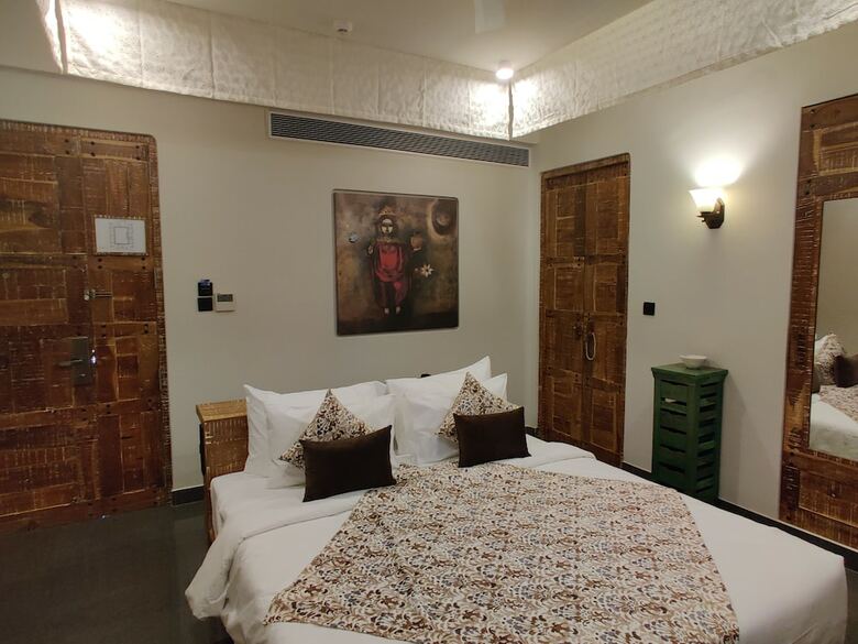 Hotel 3102bce