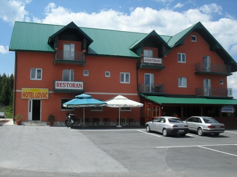 Apartamento Hotel Lovac, Triple Room