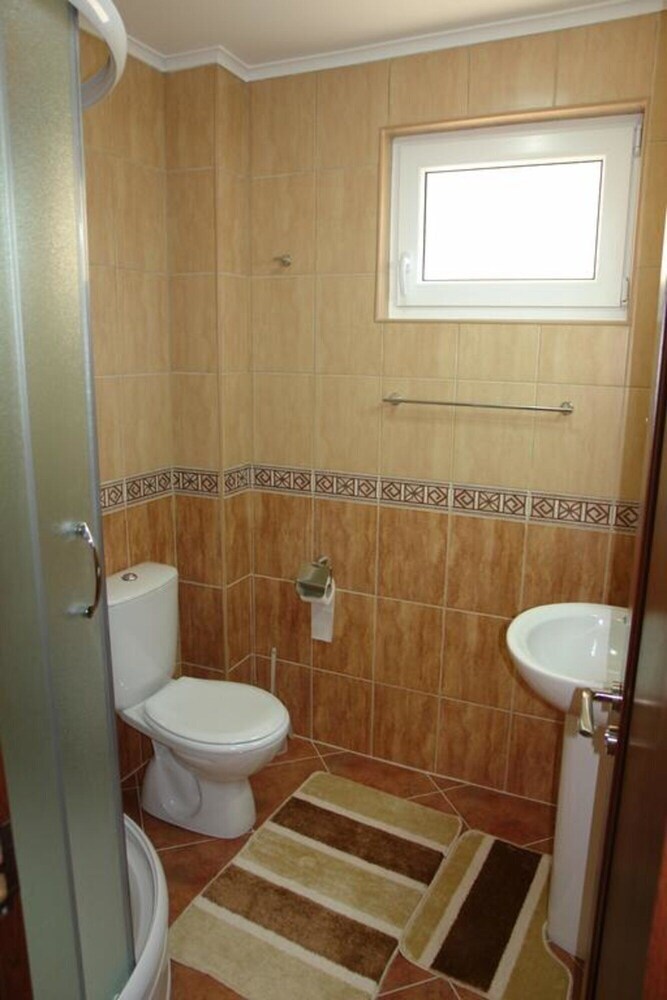 Franeta One-bedroom Apartment, Ground Floor No.1