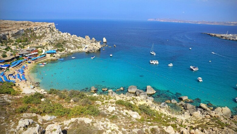 Getawaysmalta - Spinola Bay Seafront Apartment In St Julian's