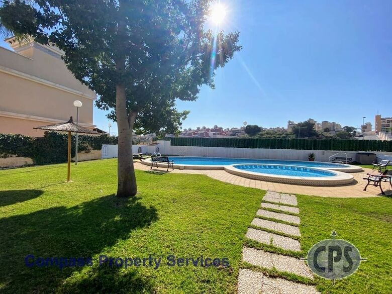 Villa Entre Golf Townhouse Which Sleep 6 & Com Pool Vm17