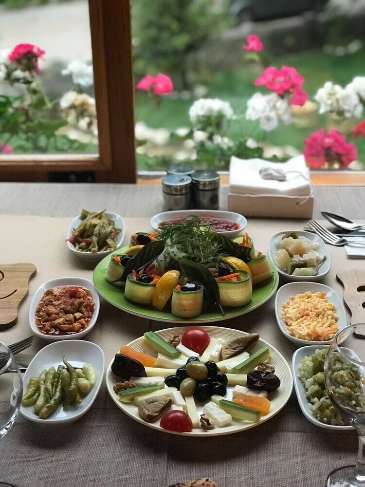 Cabana Yesil Dus Vadisi Bungalow Restoran