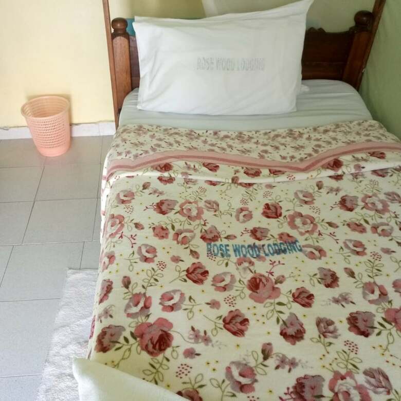 Hotel Rose Wood Lodge
