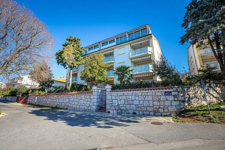 Apartment Francem