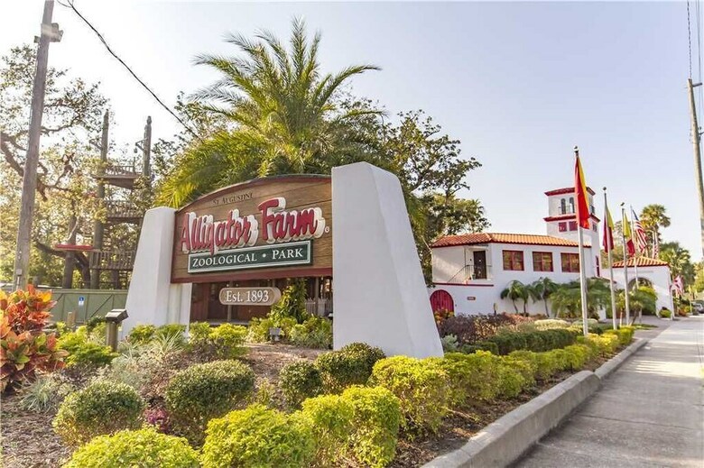 Ocean Palms, 4 Bedroom, Walk To The Beach, Sleeps 8