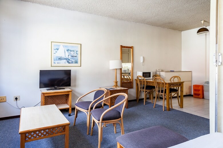 Gardens Centre Holiday Apartments