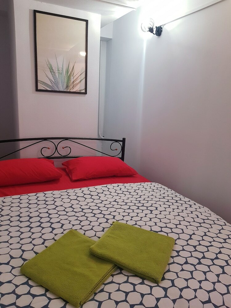 Hostal Travel Inn Krasnye Vorota - Hostel