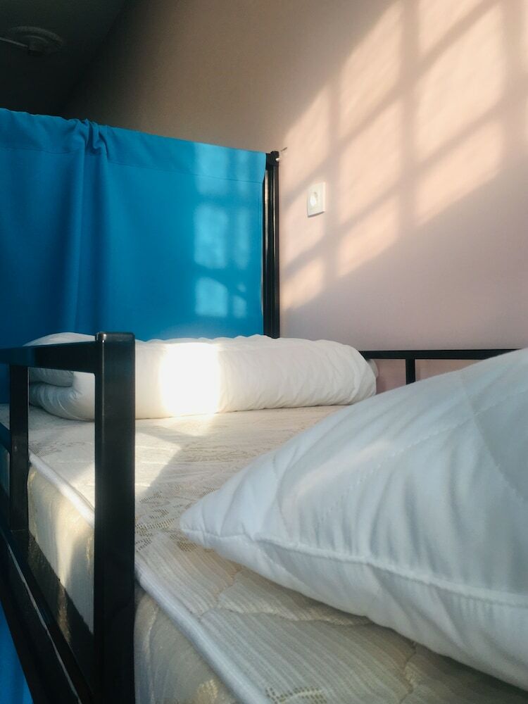Hostal Travel Inn Krasnye Vorota - Hostel