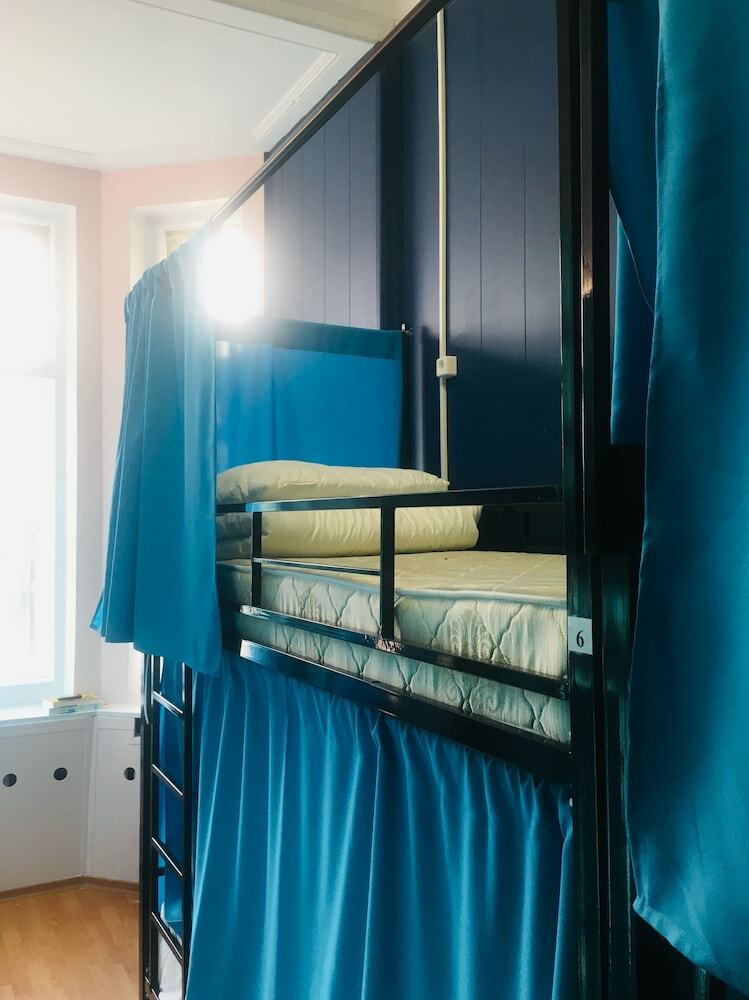 Hostal Travel Inn Krasnye Vorota - Hostel