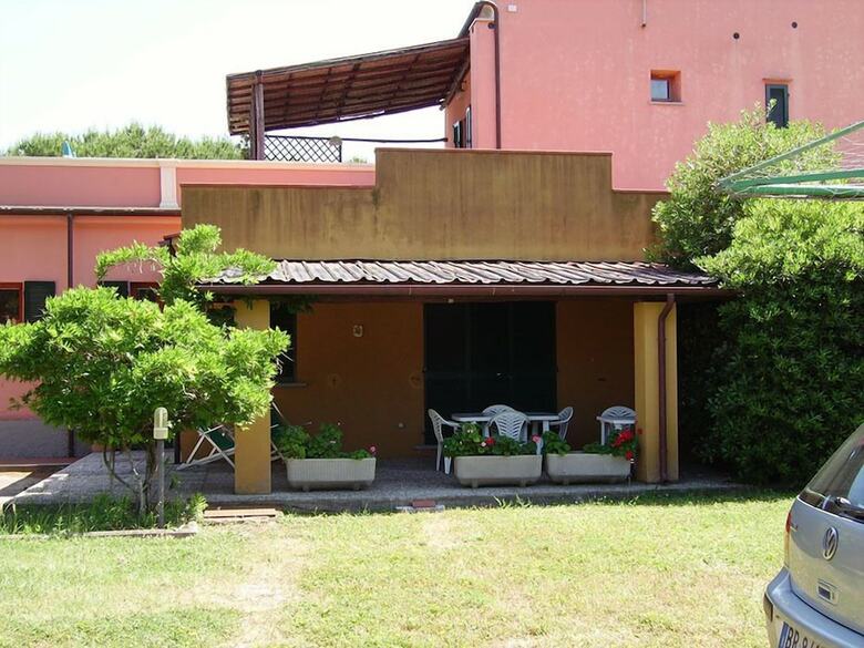 Residencia Pozzo Al Moro Village