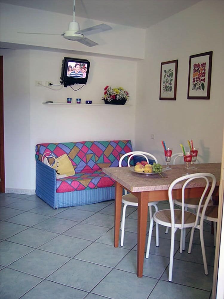 Residencia Pozzo Al Moro Village