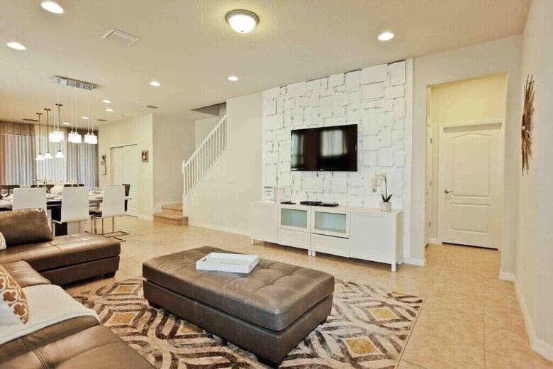 Luxury 5 Bedroom Private Pool Ihr 1019
