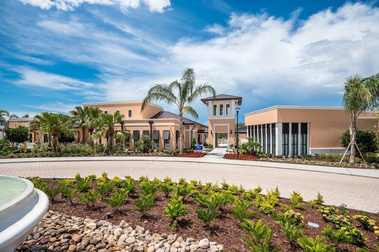 Amazing 6 Bedroom 5 Bathroom Solara Resort Villa