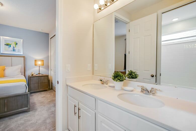 1810cvt Solara Resort 9 Bedroom 6 Bathroom Villa