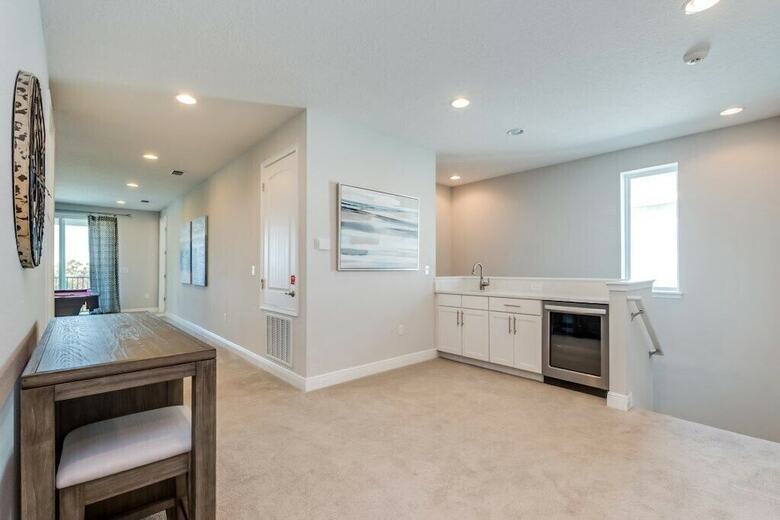 Amazing 11 Bedroom Encore Resort Porperty