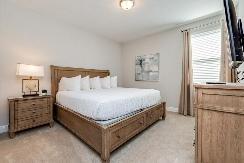 Amazing 11 Bedroom Encore Resort Porperty