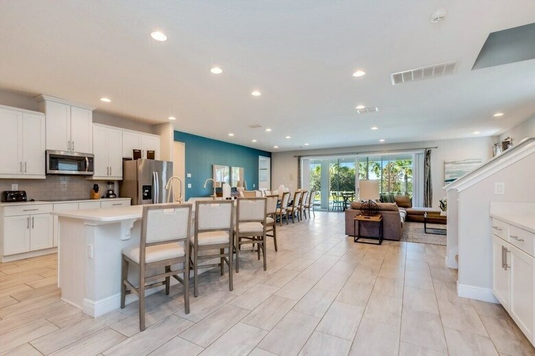 Amazing 11 Bedroom Encore Resort Porperty